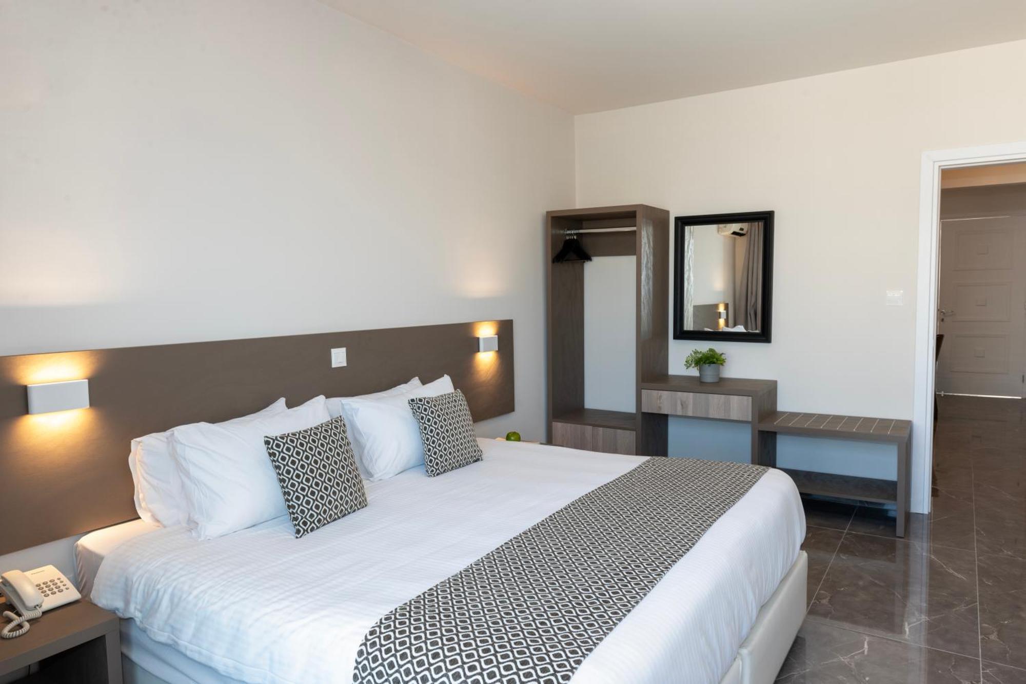 Blazer Residence Lárnaka Kültér fotó